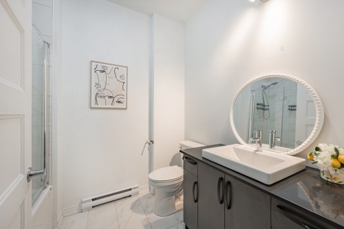 Salle de bains - 109-9175 Rue Lennon, Brossard, QC 