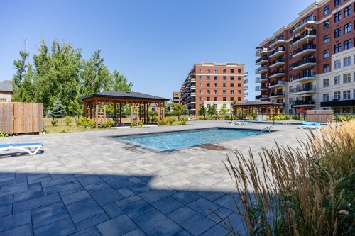 Piscine - 109-9175 Rue Lennon, Brossard, QC 