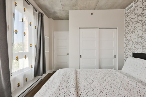 Master Bedroom - 306-7275 Rue D'Abancourt, Montréal (Saint-Léonard), QC - Indoor Photo Showing Bedroom