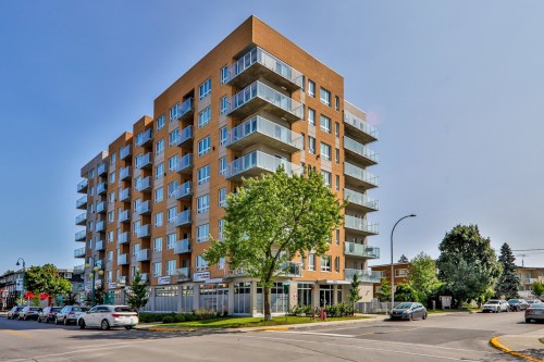 Front of Structure - 306-7275 Rue D'Abancourt, Montréal (Saint-Léonard), QC - Outdoor With Balcony With Facade
