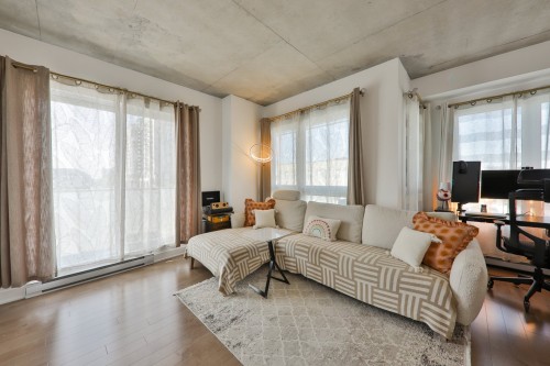 Living Room - 306-7275 Rue D'Abancourt, Montréal (Saint-Léonard), QC - Indoor