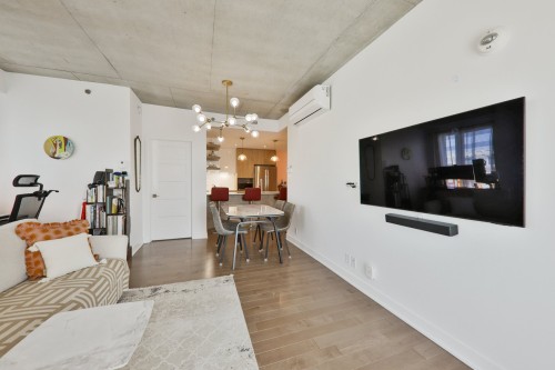 Overall view - 306-7275 Rue D'Abancourt, Montréal (Saint-Léonard), QC - Indoor Photo Showing Living Room