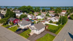 41 Rue André-Beauregard  Verchères, QC J0L 2R0