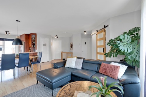 Salon - 41 Rue André-Beauregard, Verchères, QC - Indoor Photo Showing Living Room