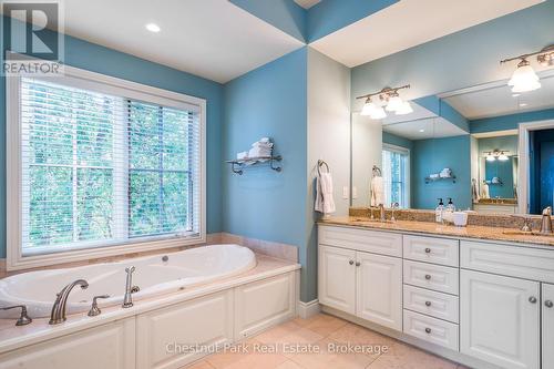 5 pc luxury primary ensuite - 176 Bartlett Boulevard, Collingwood, ON 