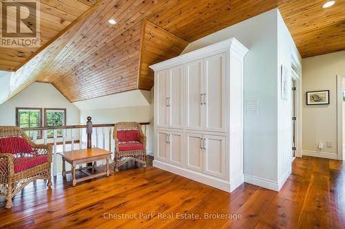 2nd floor reading nook - 176 Bartlett Boulevard, Collingwood, ON 