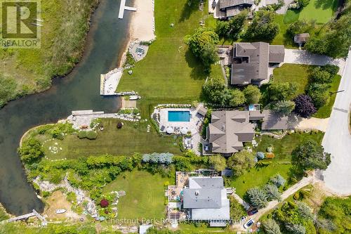 House and deep water canal to Georgian Bay - 176 Bartlett Boulevard, Collingwood, ON 