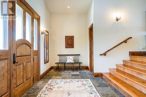 Grand front entrance foyer - 176 Bartlett Boulevard, Collingwood, ON 