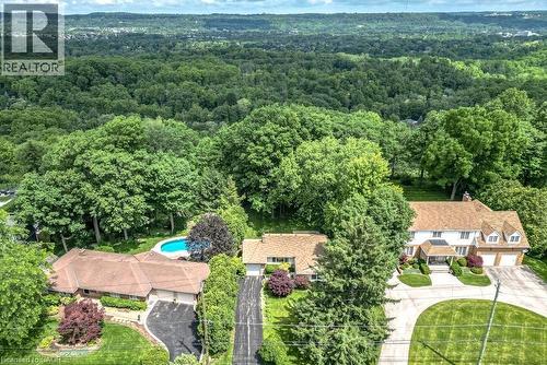803 Montgomery Drive, Ancaster, ON 