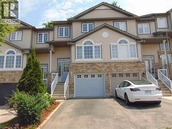 214 SNOWDROP Crescent  Kitchener, ON N2E 4C2