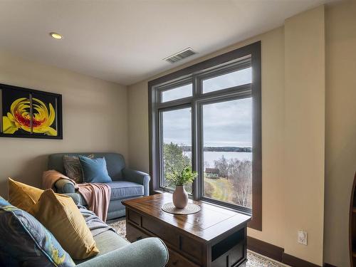 401 Forestry Bay, Kenora, ON 