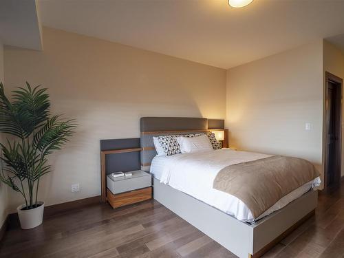 401 Forestry Bay, Kenora, ON 