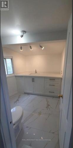 4 - 564 LYONS LANE , Oakville, Ontario L6J 2Y1 2