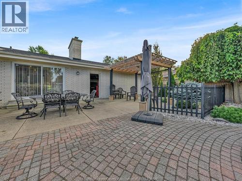 7 Longbeach Drive, Leamington, ON 