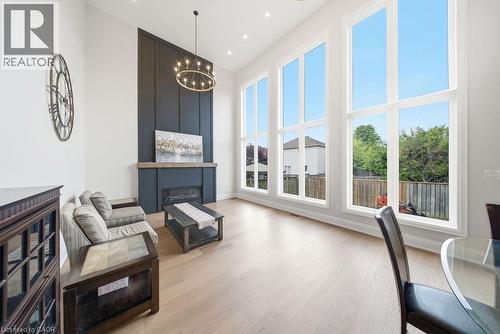 62 Jeremy Street, Hamilton, ON 