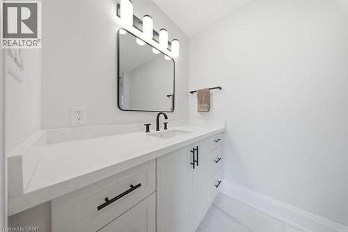 62 Jeremy Street, Hamilton, ON 