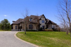 7 Proctor Avenue  Caledon, ON L7E 4E7