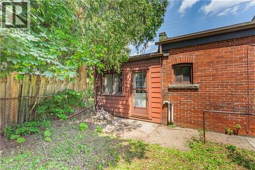 1274 Barton Street E, Hamilton, ON 