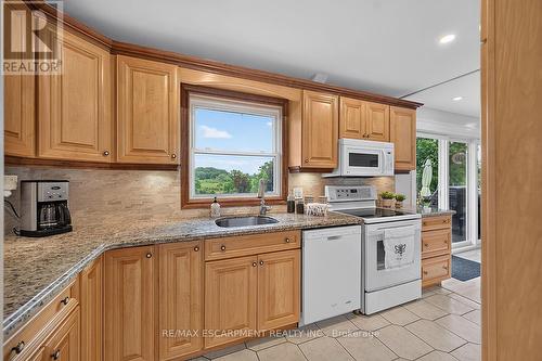 7344 Dickenson Road E, Hamilton, ON 