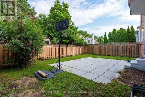 1552 Blohm Drive, Ottawa, ON 