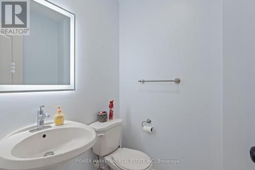 1552 Blohm Drive, Ottawa, ON 