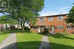 A - 39 WOODVALE GREEN DRIVE Ottawa, ON K2G 4H3