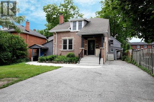 174 OWEN STREET  Barrie, ON L4M 3H9