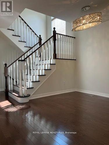 3246 Ridgeleigh Heights, Mississauga, ON - Indoor Photo Showing Other Room
