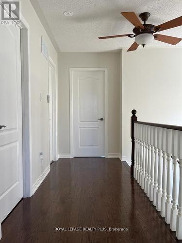 3246 Ridgeleigh Heights, Mississauga, ON - Indoor Photo Showing Other Room