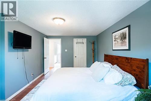 277 Canterbury Drive, Waterloo, ON 