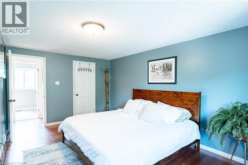 277 Canterbury Drive, Waterloo, ON 