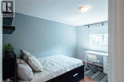 277 Canterbury Drive, Waterloo, ON 