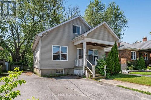 690 JOHNSON STREET  Kingston (Central City East), ON K7L 2A8