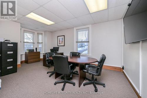 25 Berczy Street, Barrie, ON 