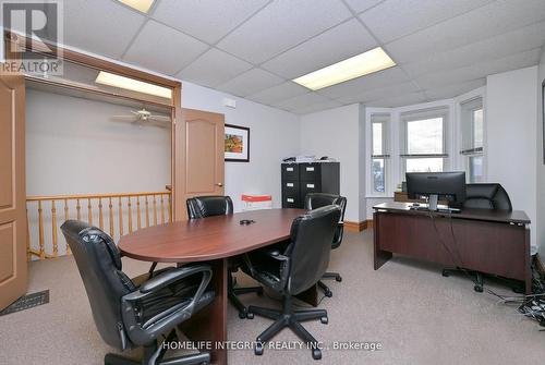 25 Berczy Street, Barrie, ON 