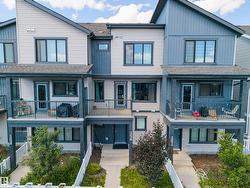 1246 ASTER BV NW  Edmonton, AB T6T 2N8