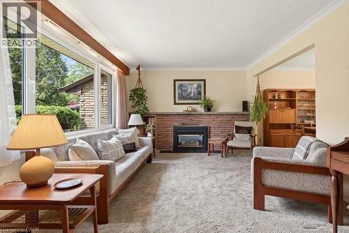 803 Montgomery Drive, Ancaster, ON - Indoor Photo Showing Living Room With Fireplace