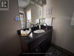 main bathroom - 