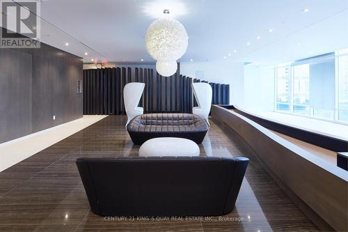 1708 - 1 Bloor Street E, Toronto, ON 