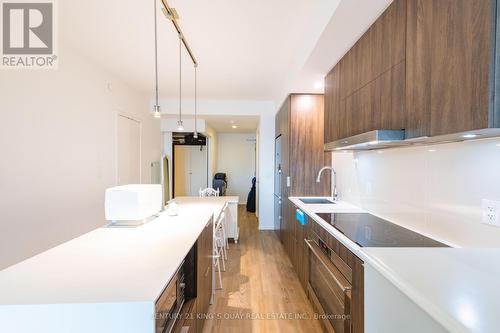 1708 - 1 Bloor Street E, Toronto, ON 