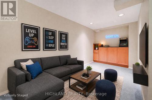 4369 Spinningdale Court, Mississauga, ON 
