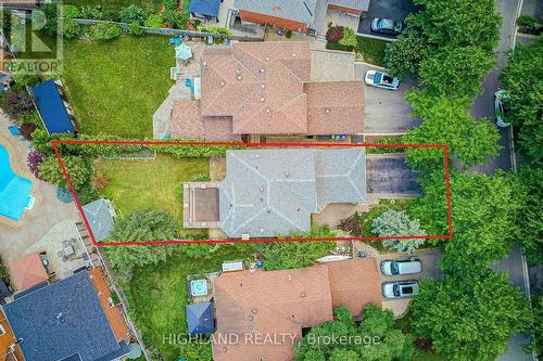 4369 Spinningdale Court, Mississauga, ON 