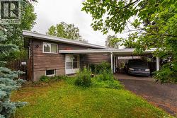 298 N LYON STREET Prince George, BC V2M 3G1