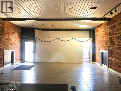 774 Barton Street E, Hamilton, ON 