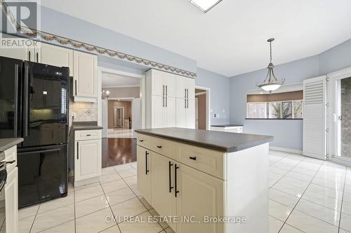 15 Treegrove Circle, Aurora, ON 
