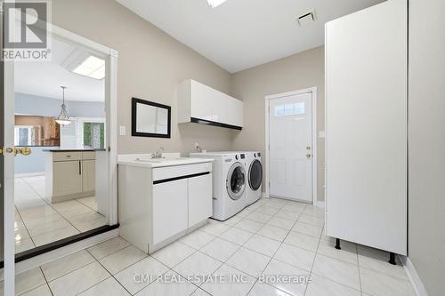 15 Treegrove Circle, Aurora, ON 