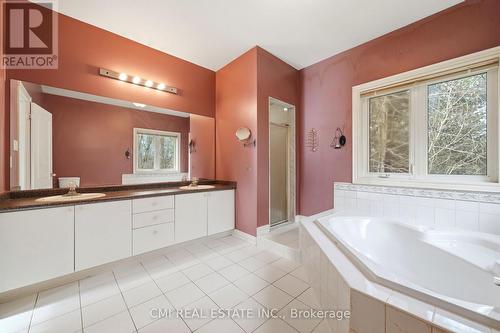15 Treegrove Circle, Aurora, ON 
