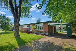 19 Norfolk Court Greater Sudbury, ON P3A 1E4