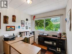 This image has been virtually enhanced by de-cluttering and light staging - 