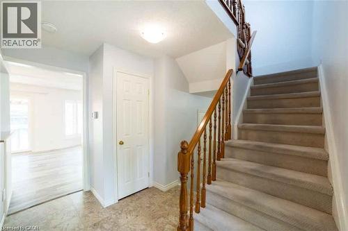 19 Beachgrove Crescent, Hamilton, ON 